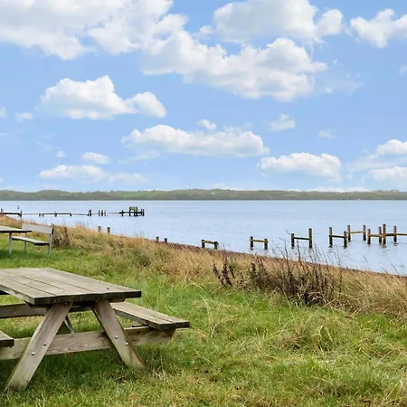 3 Bedroom Stunning In *